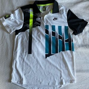 Nike Challenge Court Advantage Polo Agassi Medium